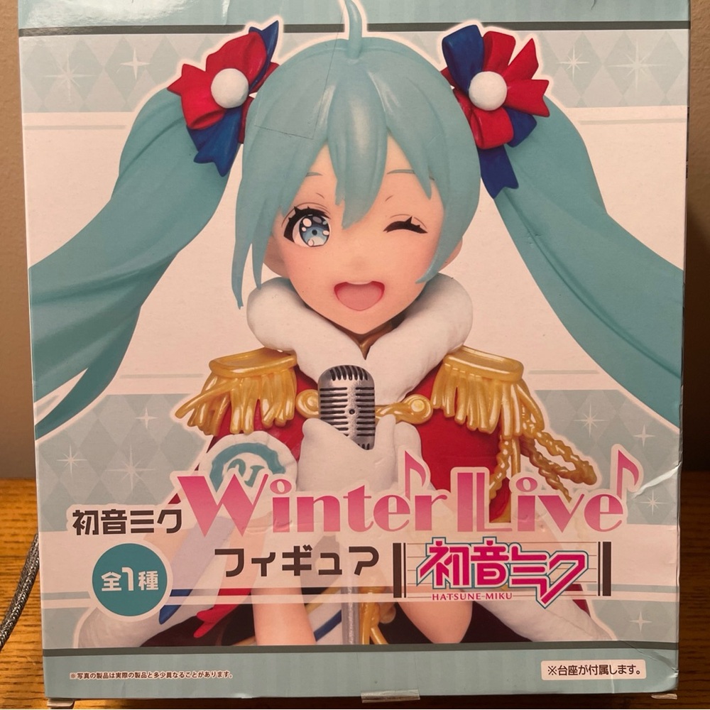 Taito Hatsune Miko Winter Live Edition figure